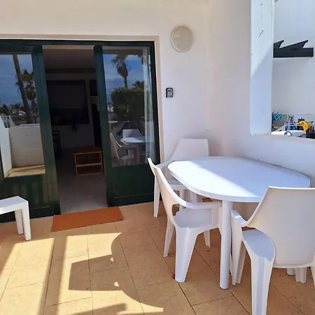 Club Valena, Puerto Del Carmen, Lanzarote * ティアス