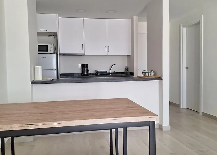 Club Valena, Puerto Del Carmen, Lanzarote *